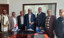 النائب الأول لرئيس الوزراء يلتقي فريق التواصل الخارجي